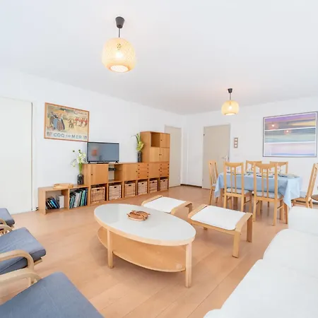 Du Coq A L'haan Bright By Interhome Apartment *