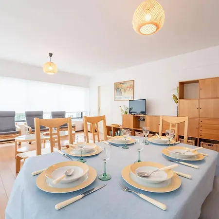 Du Coq A L'haan Bright By Interhome